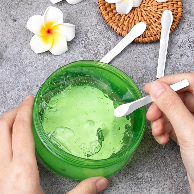 3pcs Mini Metal Makeup Spatula, Silver Reusable Cosmetic Cream Spatulas Spoon, Skincare Scoop Applicator Facial Massage Beauty Tools for Mixing and Sampling Face Eye Cream- 2.73"×0.43"